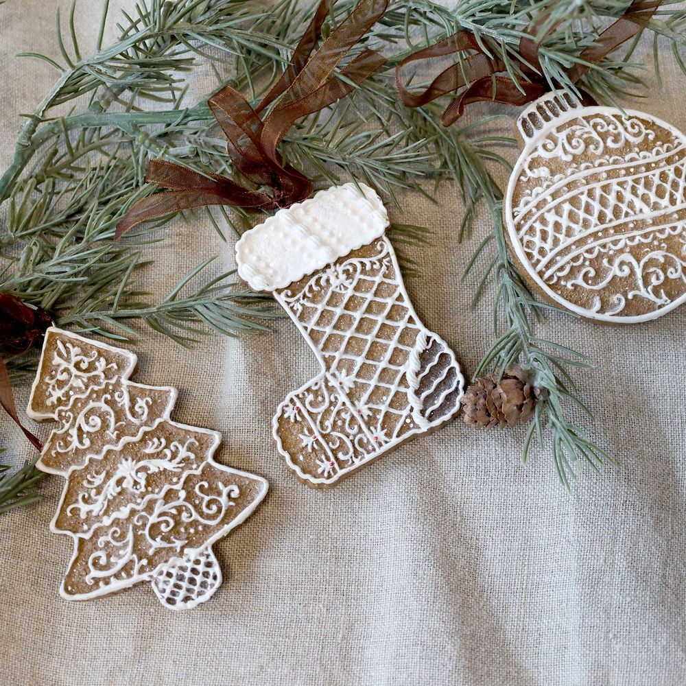 3ks perníková závěsná dekorace Noël - 6*1,5*8cm