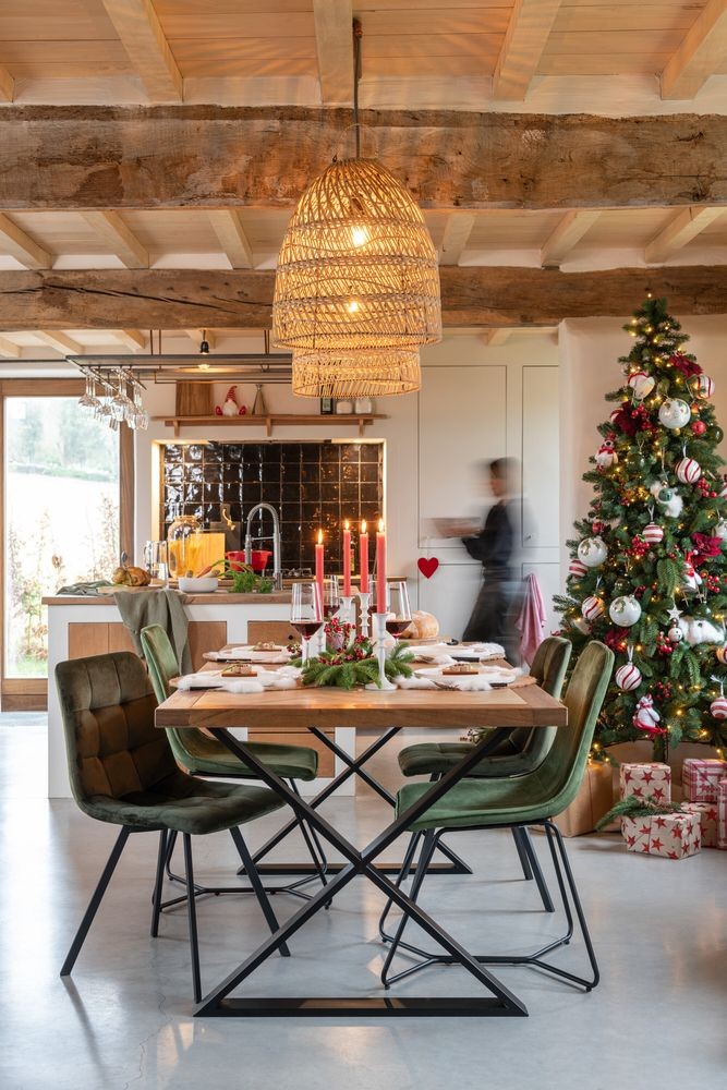 Poloviční umělý zelený dekorativní vánoční stromek s LED světýlky - 150*150*225 cm J-Line by Jolipa Poloviční umělý zelený dekorativní vánoční stromek s LED světýlky - 150*150*225 cm J-Line by Jolipa