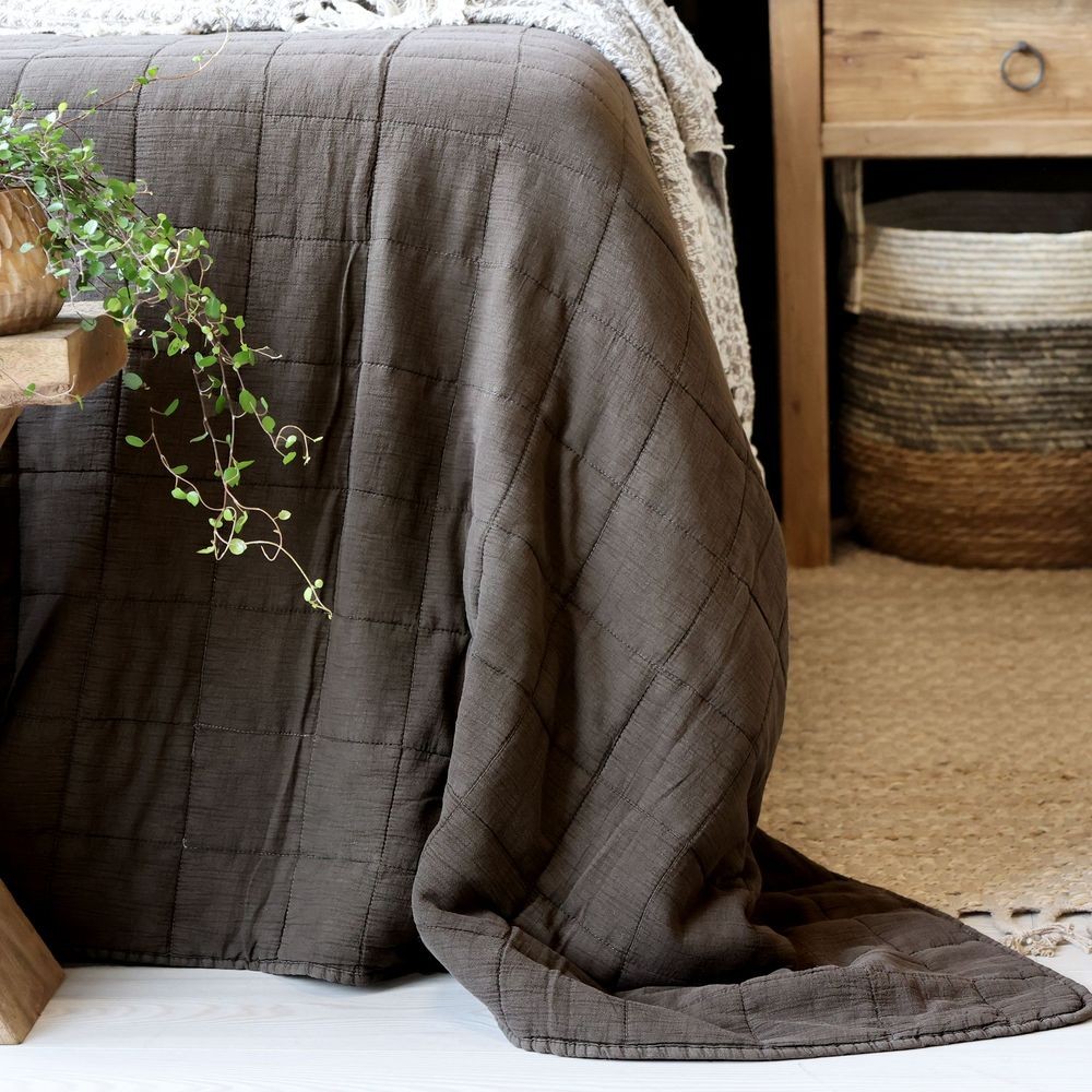 Mocca přehoz s opraným vzhledem Aix Vintage Quilt - 240*240 cm