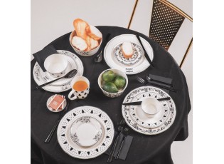 Krémový porcelánový dezertní talířek se stromky X-Mas Tree - Ø 20*1,5 cm