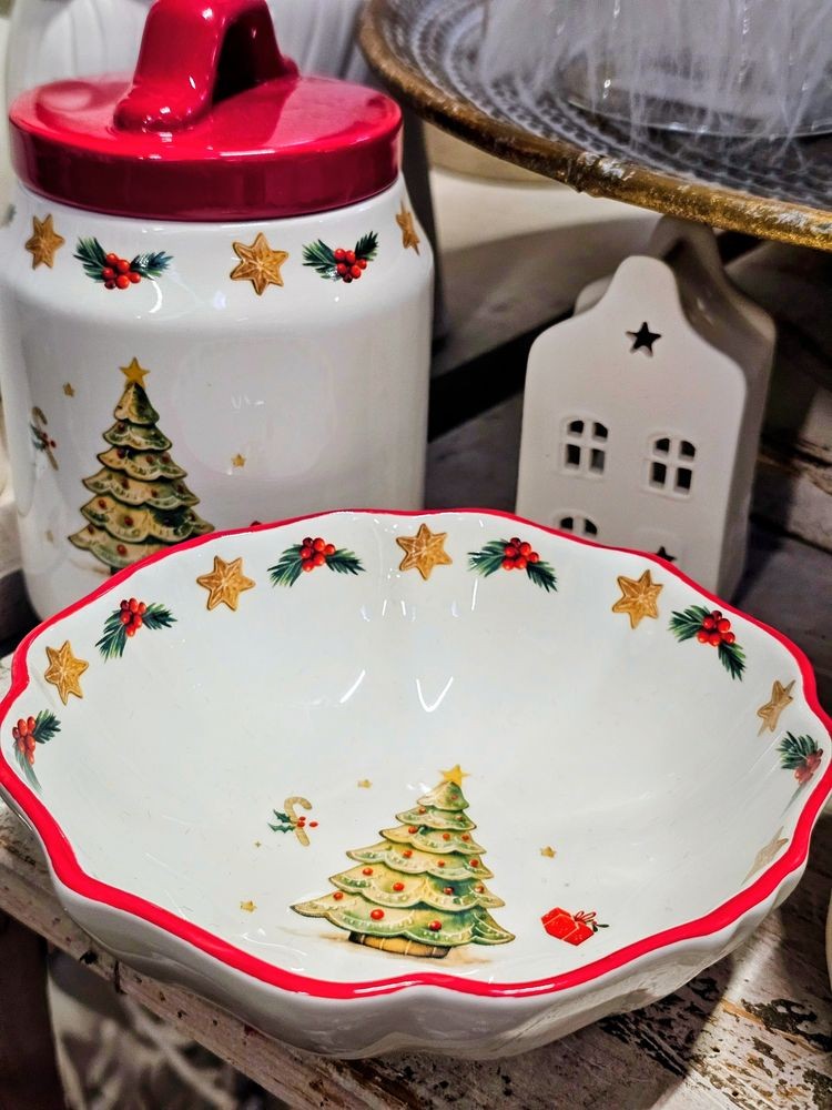 Keramická miska se stromkem a vlnitým okrajem Chrissie - Ø 15*5 cm Exner Keramická miska se stromkem a vlnitým okrajem Chrissie - Ø 15*5 cm Exner