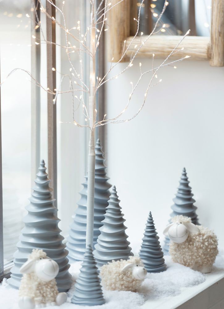 Dekorace bílý svítící stromeček Tree Bare Led M - Ø 80*100 cm