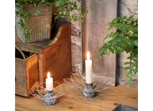 Zinkový antik kovový svícen na úzkou svíčku květina Flia - Ø 15*7cm