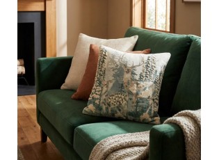 Béžový plátěný polštář jelen s vyšitými aplikacemi Deer Forest - 45*45 cm