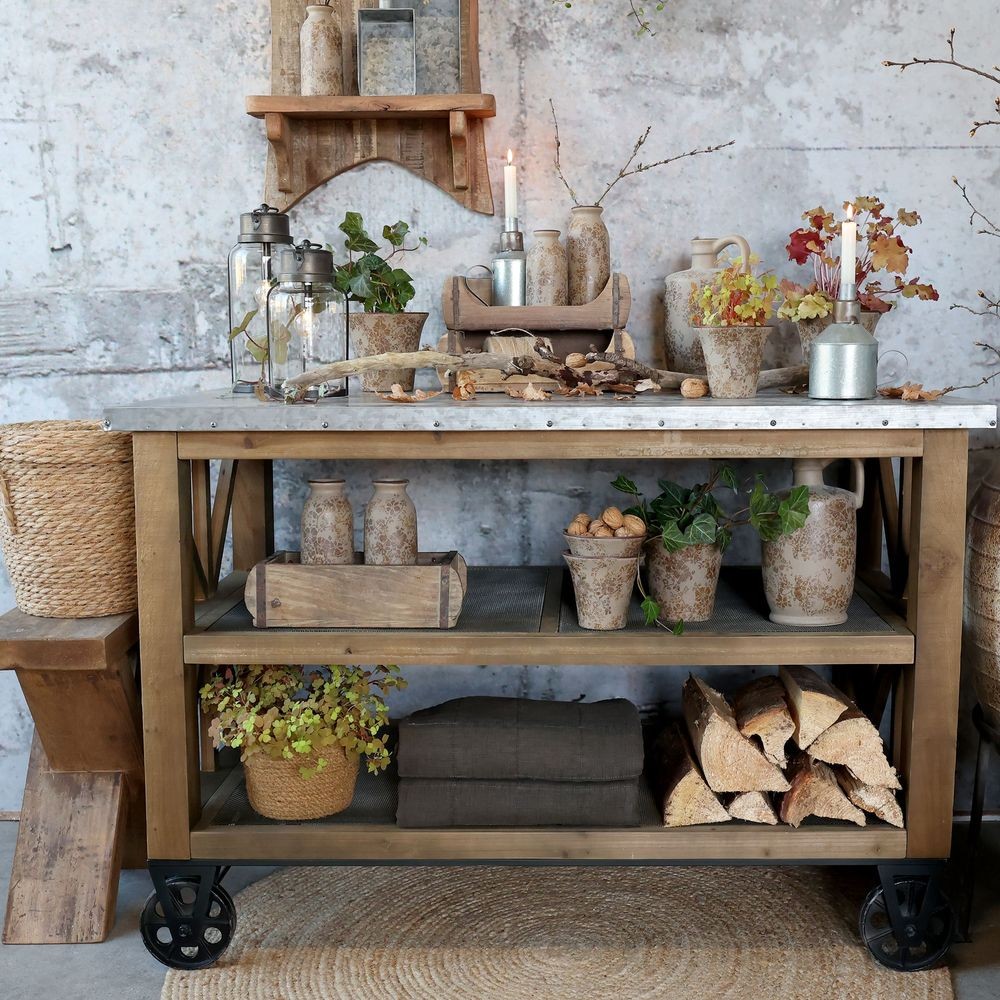 Hnědý antik dřevěný vozík ostrůvek se zinkovou deskou Anoa - 120*60*90 cm Chic Antique Hnědý antik dřevěný vozík ostrůvek se zinkovou deskou Anoa - 120*60*90 cm Chic Antique