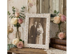 Bílý fotorámeček s růžemi a zlatou patinou Rosiana - 17*2*22 cm / 13*18 cm