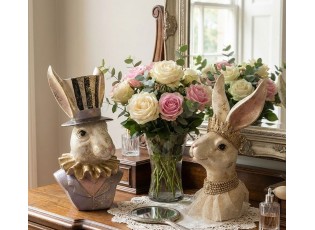 Dekorace busta zaječice s korunkou a zlatou patinou - 19*16*29 cm