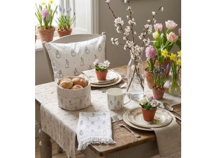 Béžový povlak na polštář s králíčky Bunny Buddies - 45*45 cm