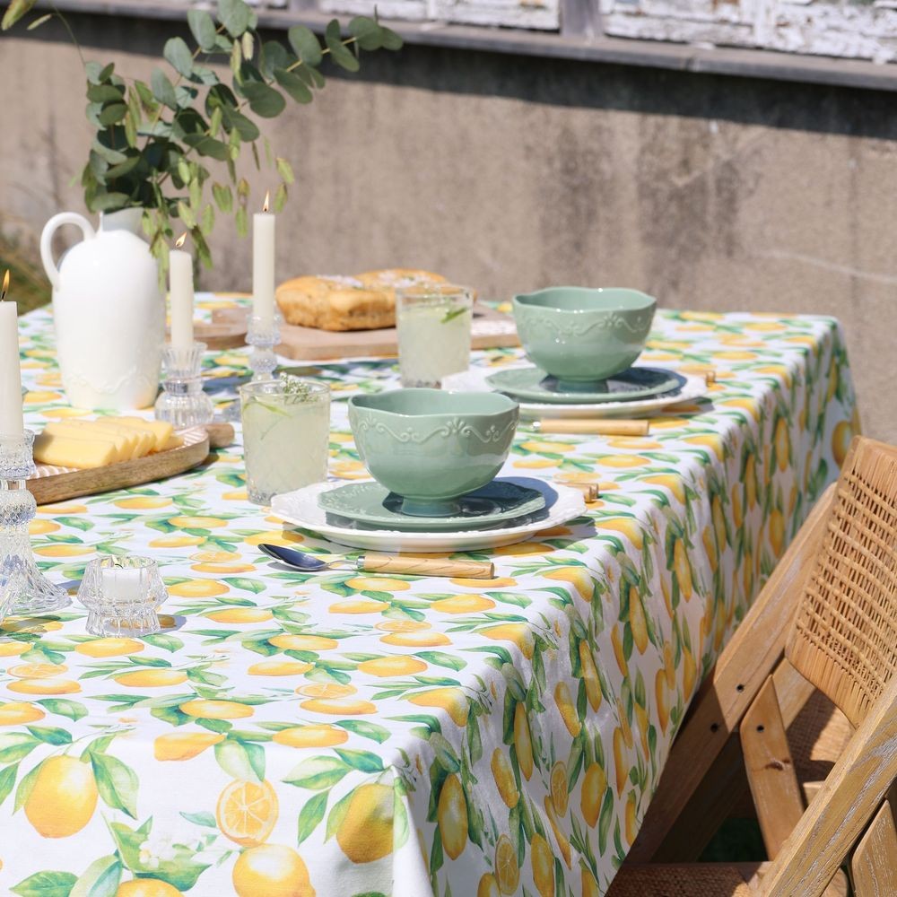 Bílý bavlněný ubrus s citróny Aix Lemone - 140*240 cm 16118801