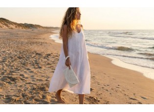 Bílé letní psaníčko z papírové slámy s poutkem - Ø 42*2*19 cm