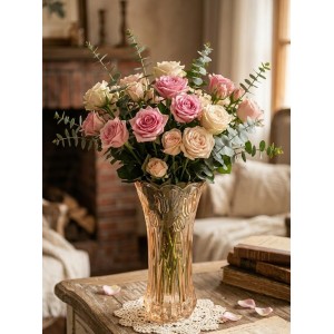 Béžová skleněná váza s reliéfem tulipánů Delight - Ø 10*20 cm