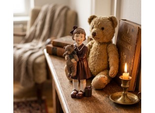Dekorace figurka holčička s medvídkem a dárečkem - 6*5*15 cm