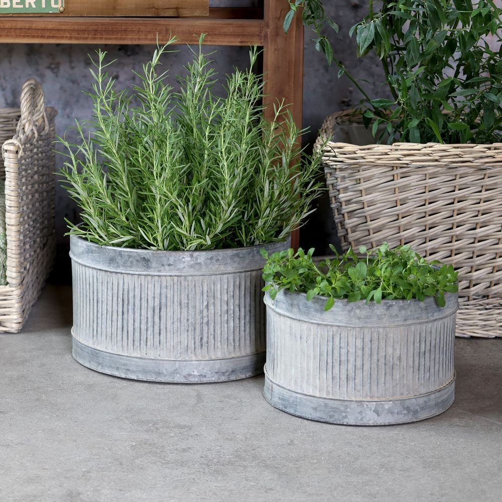 2ks dekorační plechový antik květináč s drážkami French Chic - 32*19/26*17 cm