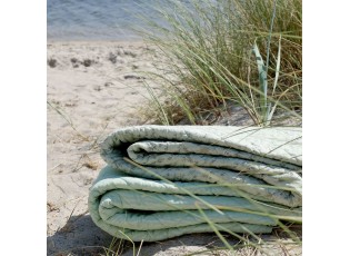 Zelený prošívaný přehoz s květy Aix Wild Flowers - 130*180 cm