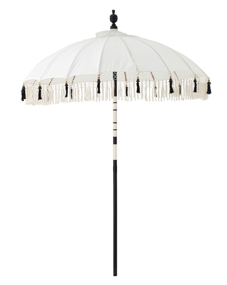 Béžový slunečník s dřevěnou tyčí a třásněmi Flavie Black - ∅ 180*260 cm