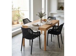 Černá plastová jídelní židle Tippi - 55*52*81 cm