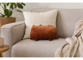 Rezavý dekorativní polštář ve tvaru kočičky Cat - 40*5*28 cm