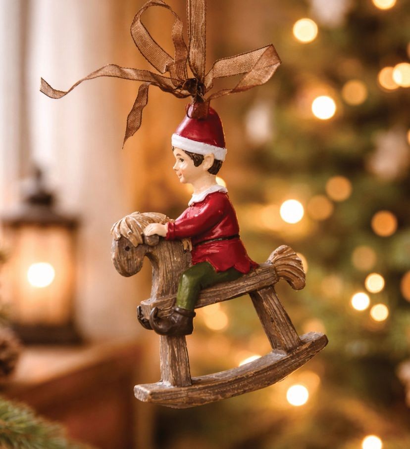 Závěsná dekorace Elf na houpacím koníkovi - 7*3*9 cm