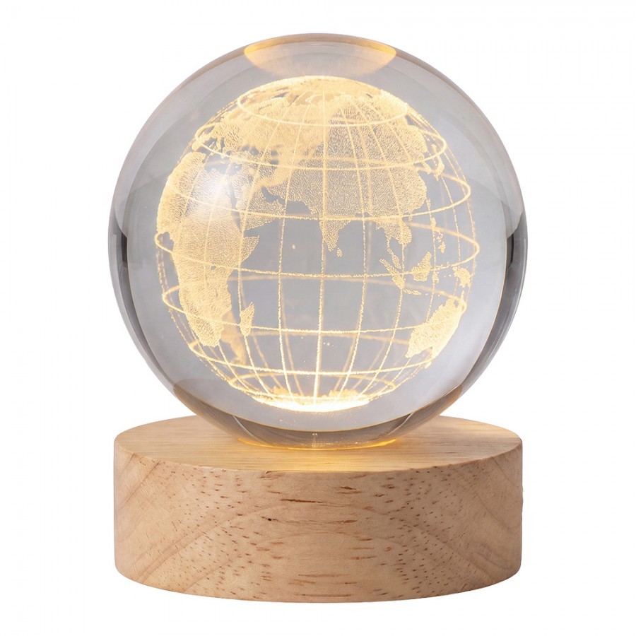 LED stolní lampička na dřevěném podstavci - zeměkoule - Ø 6 cm / USB