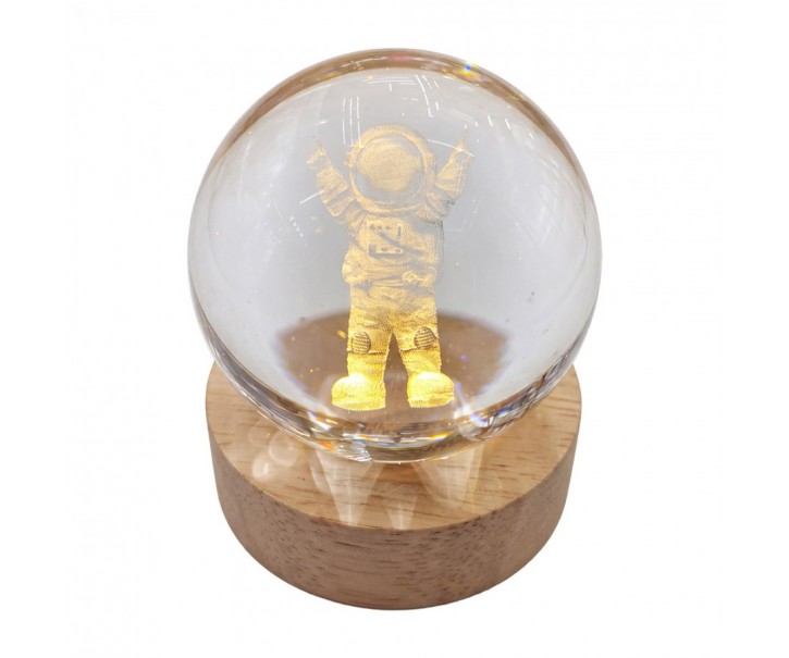 LED stolní lampička na dřevěném podstavci - Kosmonaut - Ø 6 cm / USB Clayre & Eef