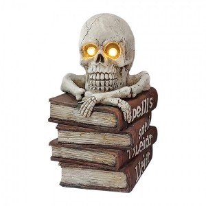 Halloween dekorace lebka na knihách s led osvětlením - 30*25*47 cm