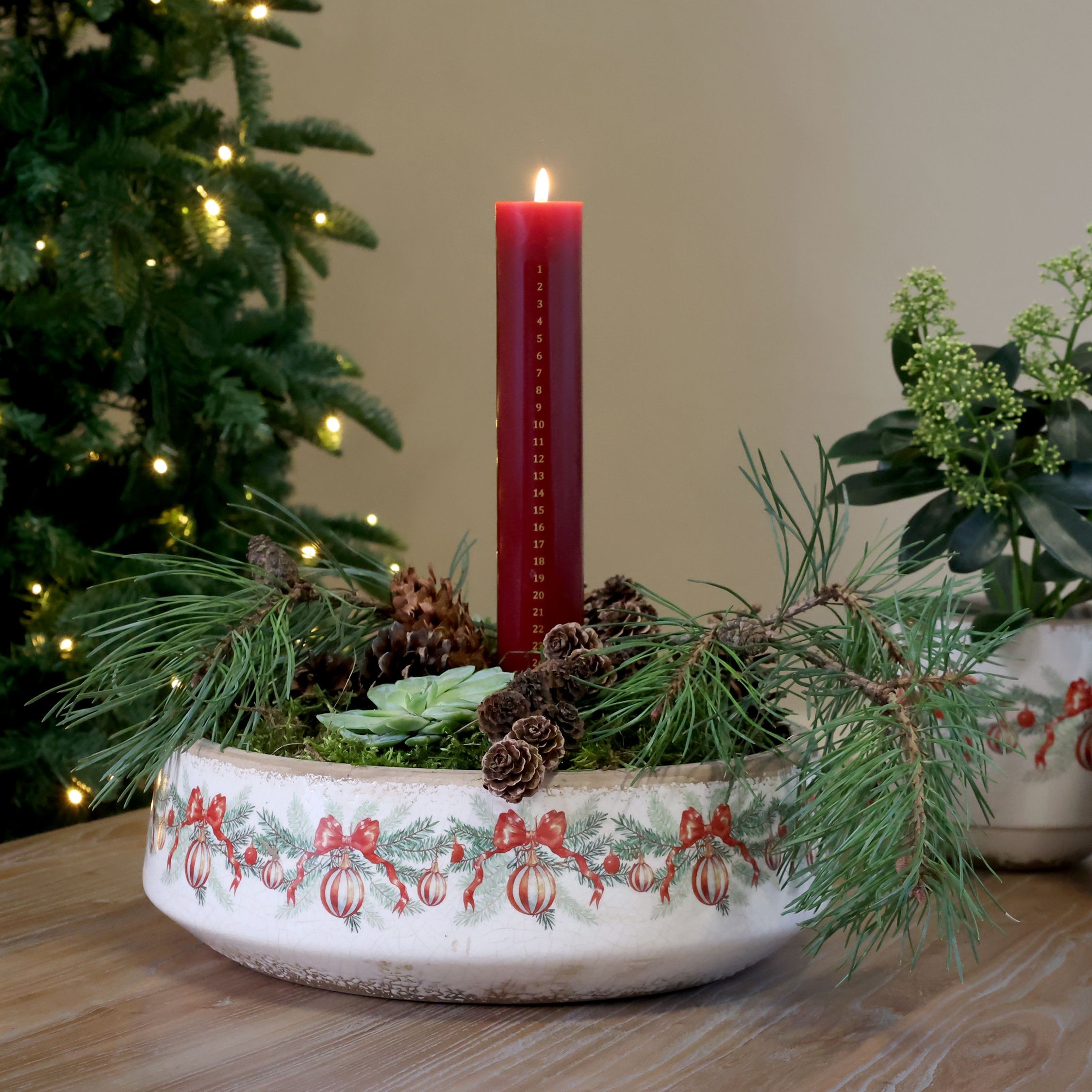 Béžová keramická mísa s vánočními ozdobami Holly Christmas – Ø30×10 cm