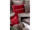 Červený sametový povlak na polštář Aix s výšivkou Merry Christmas – 50*35 cm Chic Antique