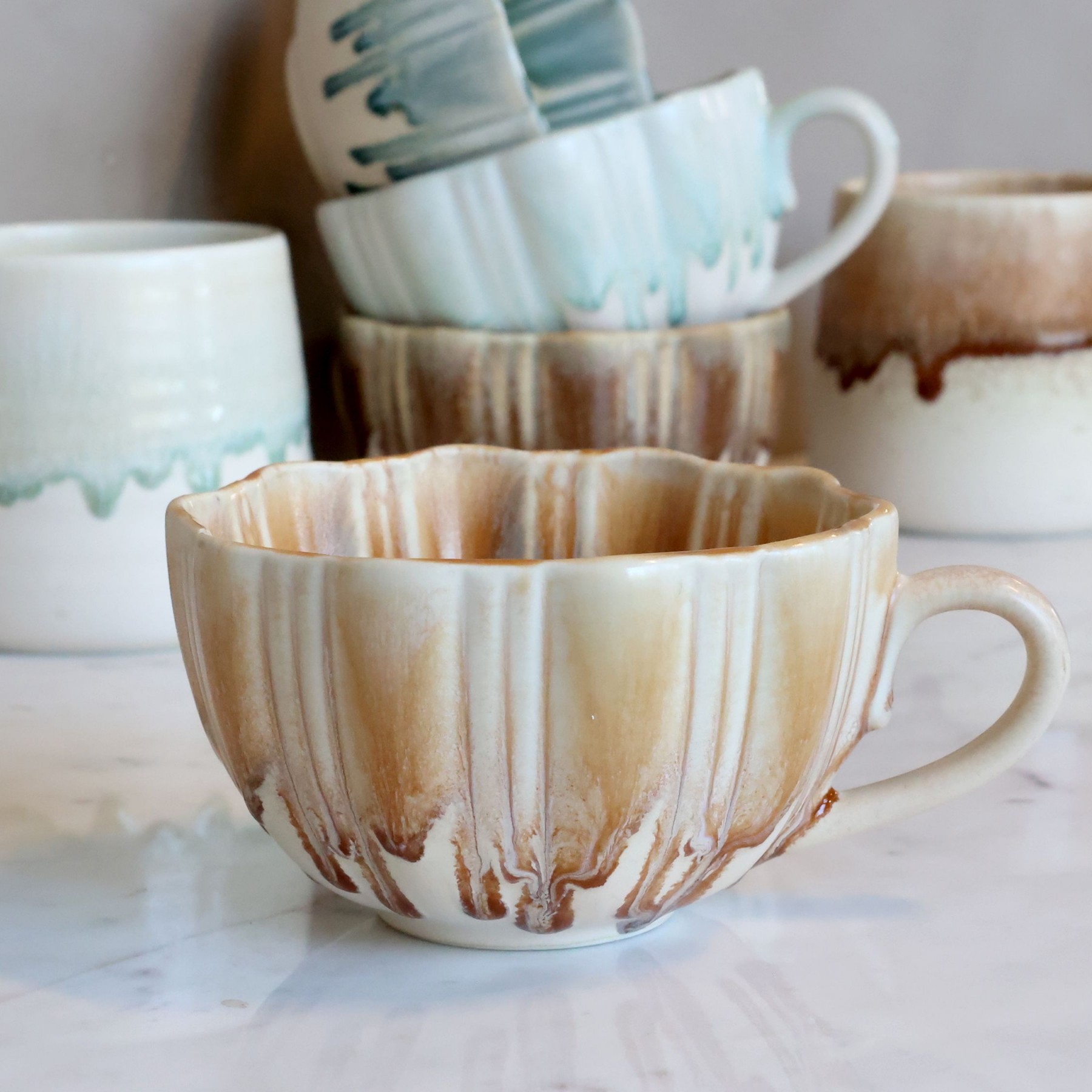 Porcelánový šálek se stékající glazurou New Bone China Latte – Ø 11*6,5 cm