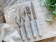 Sada 4ks příborů Linas French grey s ornamentálním motivem – 22 cm Chic Antique