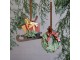 Sada 2ks závěsných dekorací Noël věneček a sáňky třešňové barvy – 9*2*8,5 cm Chic Antique