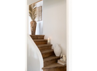 Dřevěná váza Teakwood z přírodního teakového dřeva – 40*40*92 cm
