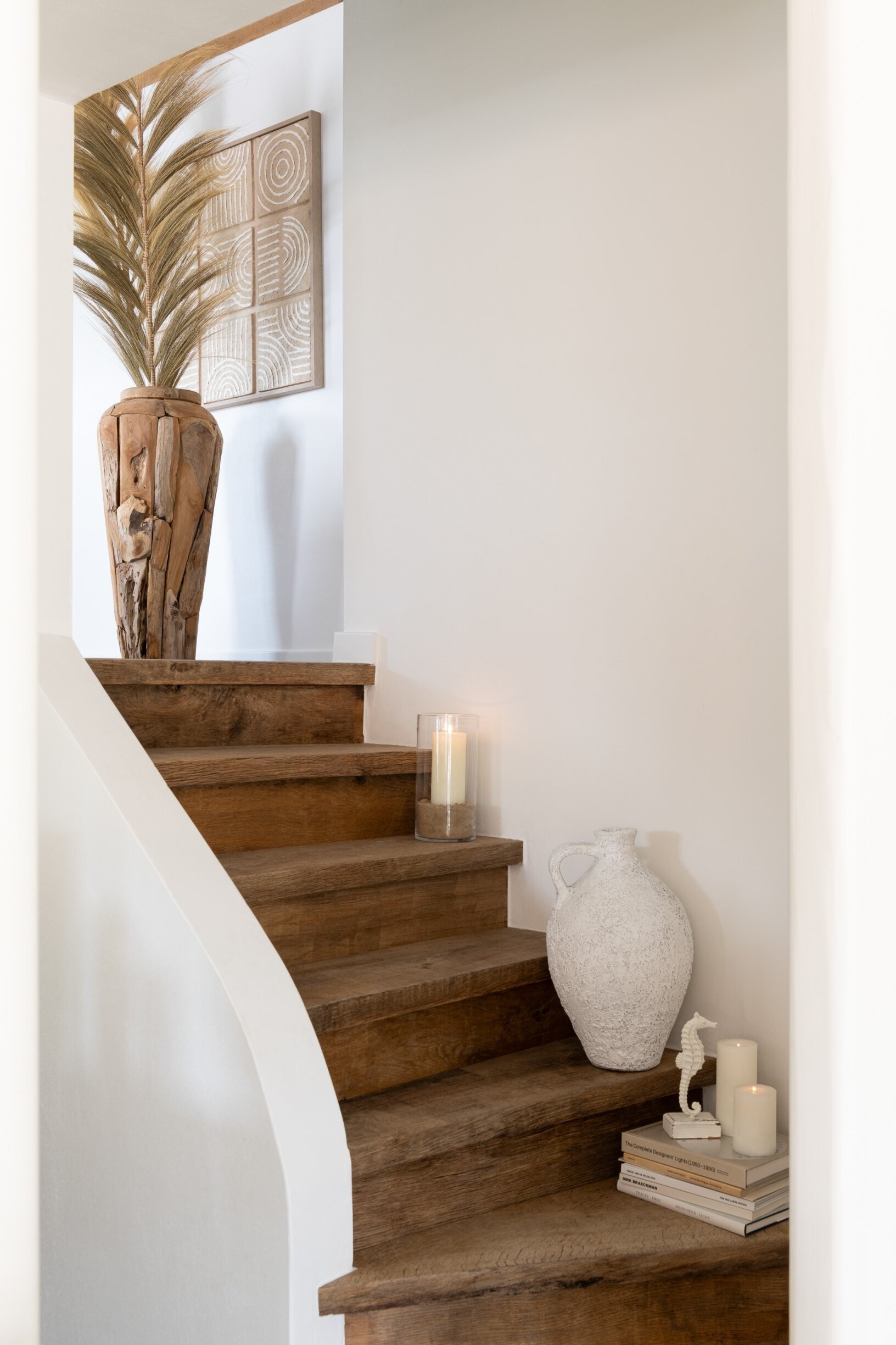 Dřevěná váza Teakwood z přírodního teakového dřeva – 40*40*92 cm J-Line by Jolipa Dřevěná váza Teakwood z přírodního teakového dřeva – 40*40*92 cm J-Line by Jolipa