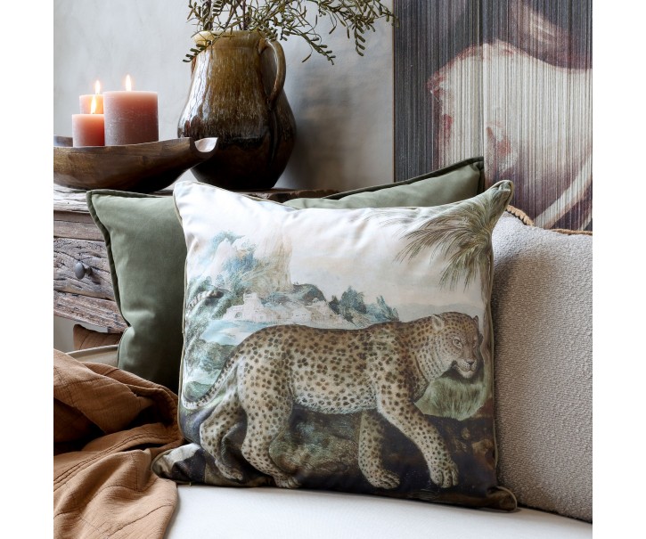 Povlak na polštář Aix s barevným zvířecím motivem – 50*50 cm Chic Antique