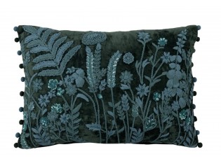 Tmavě zelený polštář s vyšívanými lučními květy Leaves + Flowers – 50*35*15 cm