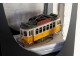 Kovový retro model lisabonské tramvaje Lisboa – 32*10*16 cm J-Line by Jolipa