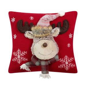 Červený vánoční dekorační polštář sob Rudolf – 40*40*7 cm