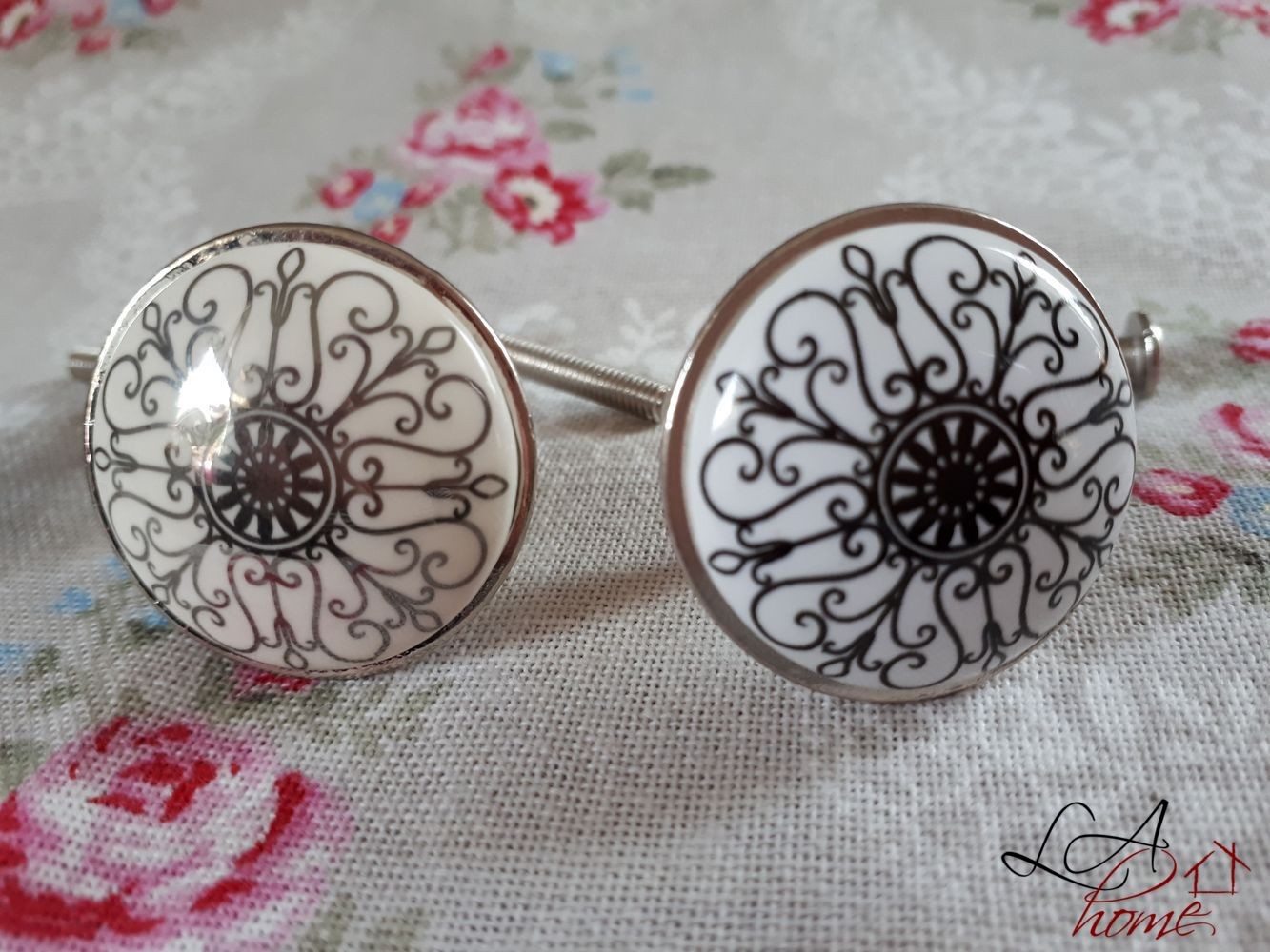 Keramická úchytka černý Ornament - Ø 3 cm