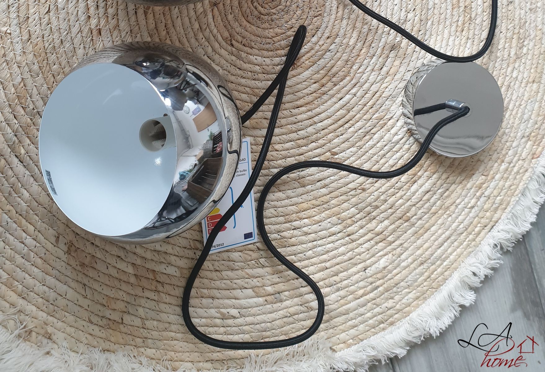 Stříbrné závěsné kovové světlo Ball silver - Ø 15*120 cm