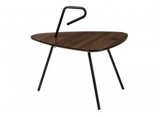 Dřevěný konferenční stolek ve tvaru trojúhelníku Melisande - 63*53*60 cm