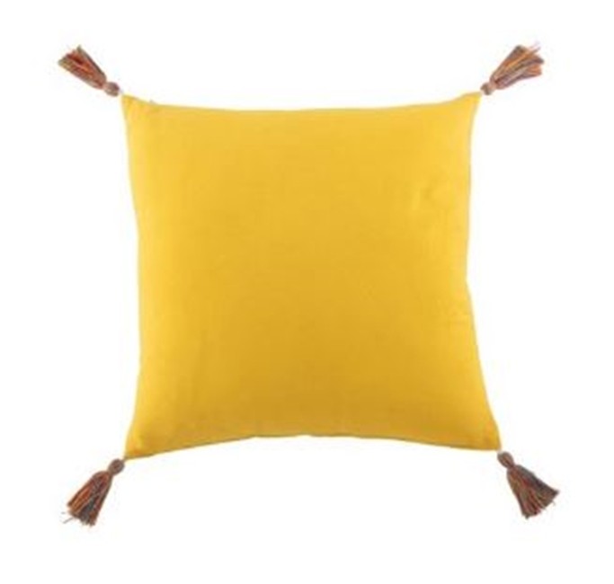 Žlutý polštář s puntíky a střapci - 45*45 cm