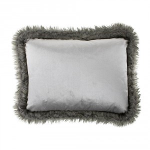Stříbrný sametový polštář lemovaný kožešinou Copp - 45*35*10cm