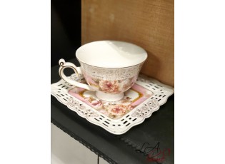Porcelánový květovaný šálek s hranatým podšálkem  - 12*10*7 / 15*15*2 cm / 0.2L