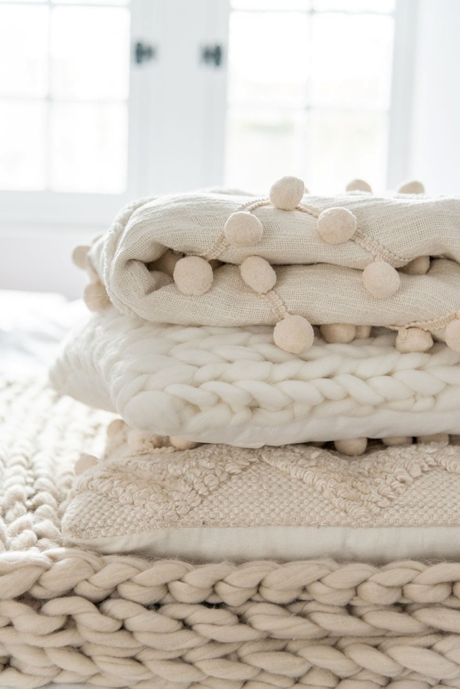 Pletený krémový polštář Tricot white - 40*40 cm