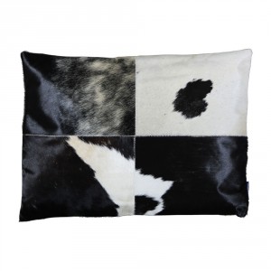 Bílo-černý kožený polštář s výrazným stehem Stitch Cow - 45*60*15 cm