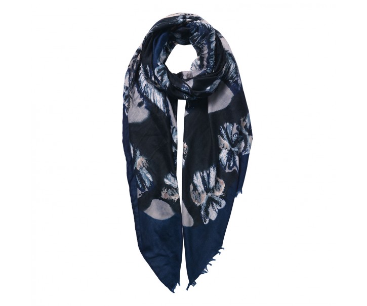 Tmavě modrý šátek s květy - 85*180 cm
