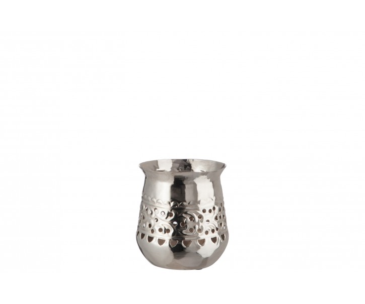 Stříbrně barevný kovový svícen s ornamenty M - 10,7*10,7*12,5 cm