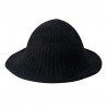 Černý zimní klobouk Barva: černáMateriál: SyntetickýHmotnost: 0,111 kg