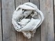 Béžovo-šedý pruhovaný šátek s roztřepeným koncem - 70*180 cm
