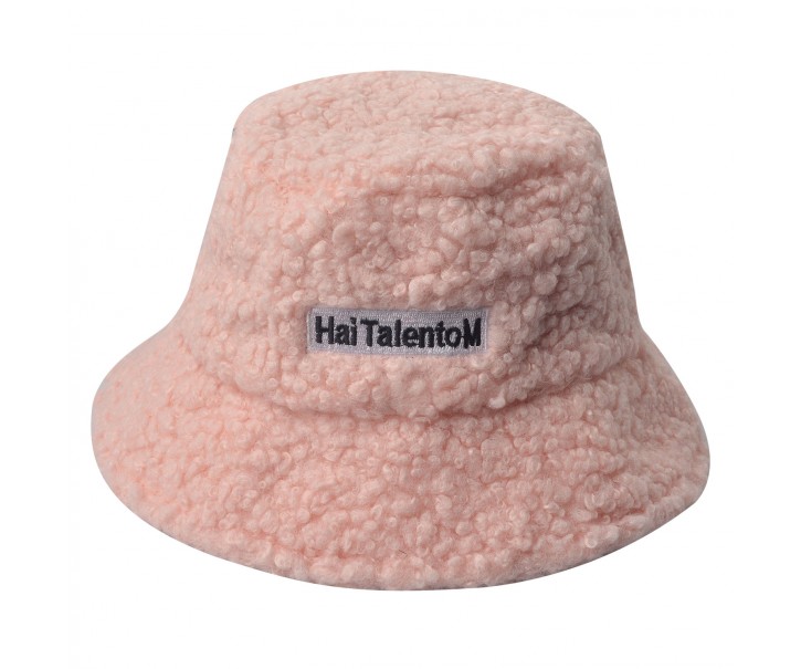 Růžový dětský zimní klobouk s nápisem