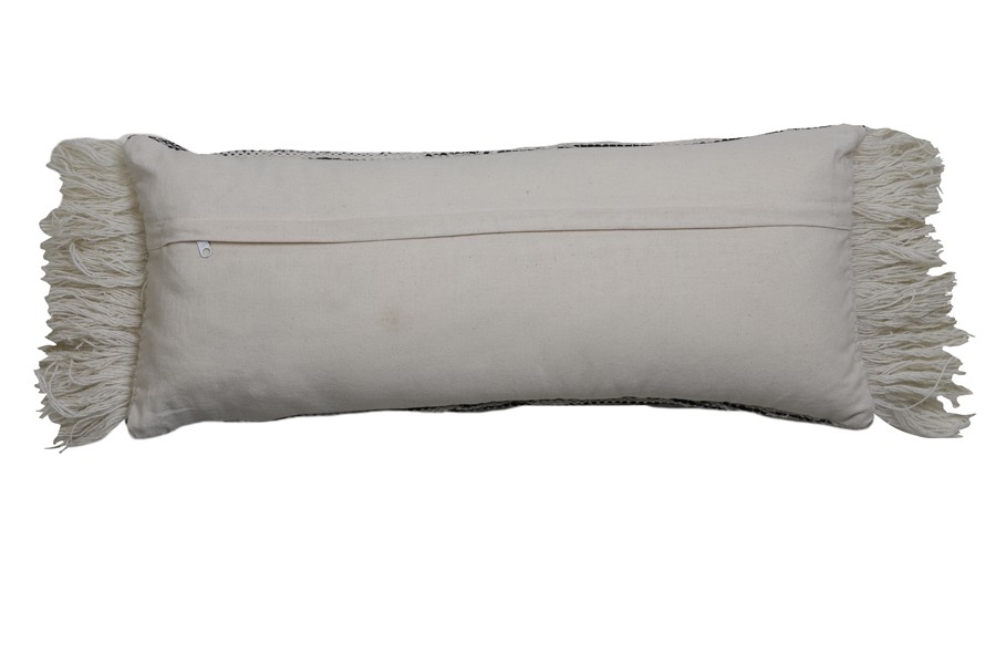 Bílo-černý polštář Rimago s ornamenty a třásněmi - 70*30 cm